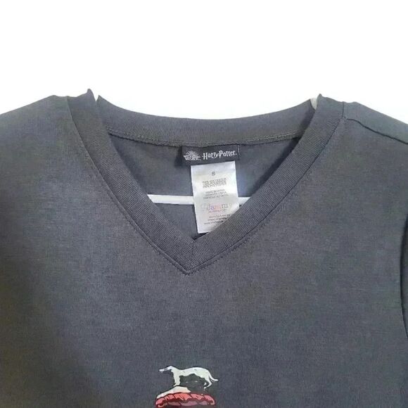 Harry Potter Unisex Adult Dark Navy Poly Hufflepuff V-Neck Short Sleeve T-Shirt - Picture 6 of 6